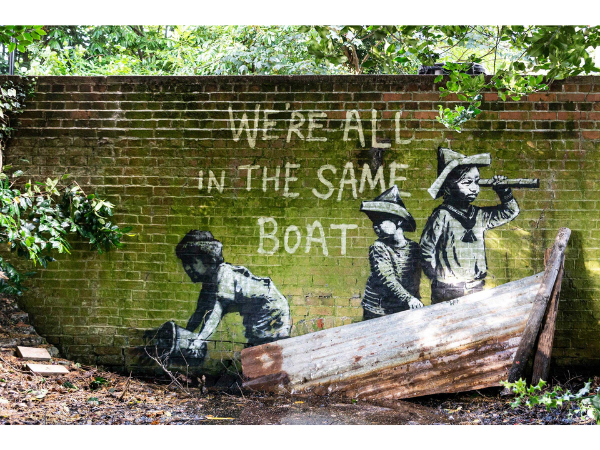 バンクシー[We're All In The Same Boat]1